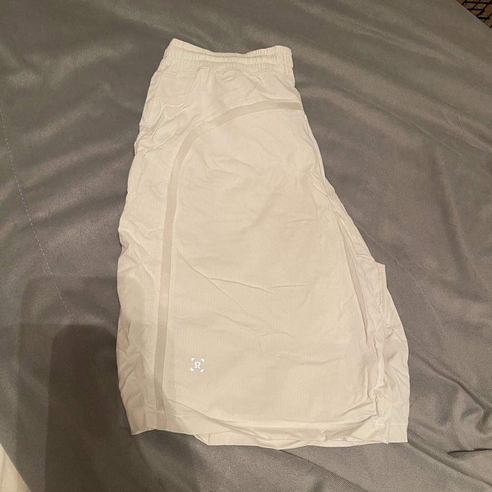 Men’s Lululemon shorts